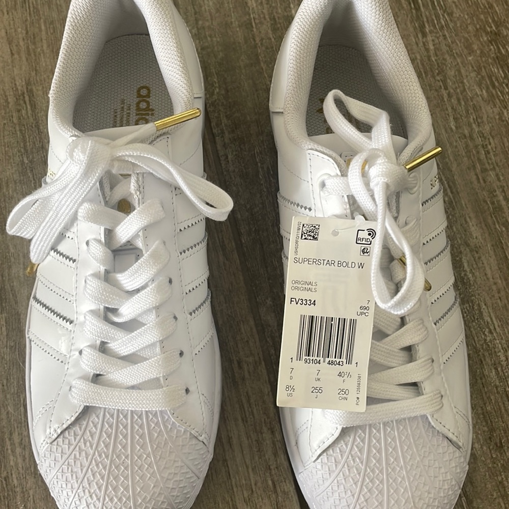 Adidas superstar